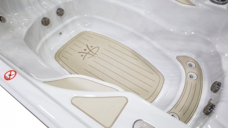 Спа бассейн с противотоком Hydropool AquaPlay 12FFP Спа бассейн с противотоком Hydropool AquaPlay 12FFP