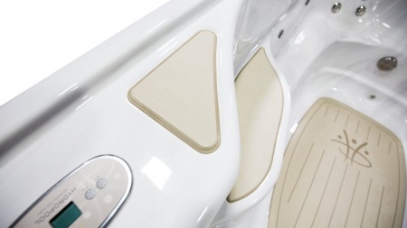 Спа бассейн с противотоком Hydropool AquaPlay 12FFP Спа бассейн с противотоком Hydropool AquaPlay 12FFP